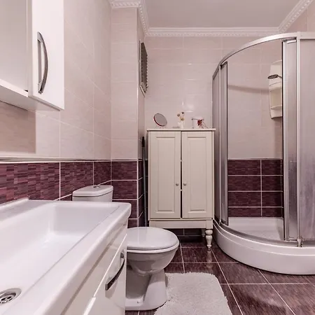Apartment Cozy Retreat 2 Min To Kanyon Mall Istanbul