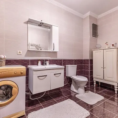 Apartment Cozy Retreat 2 Min To Kanyon Mall